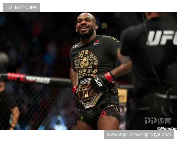 乔恩·琼斯训练完顺手买了辆法拉利，油钱比我工资还高