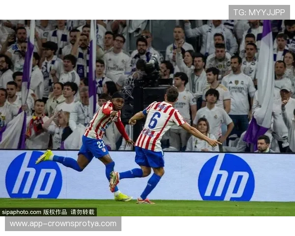 瓦伦西亚球迷抗议持续加剧：对俱乐部管理层形成舆论压力，俱乐部治理面临考验