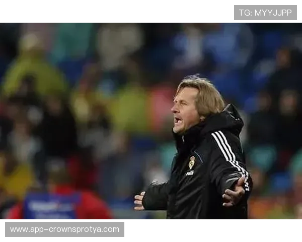 皇马从反击之王转向阵地战，转型困境逐步反映在进攻效率与比赛控制力上